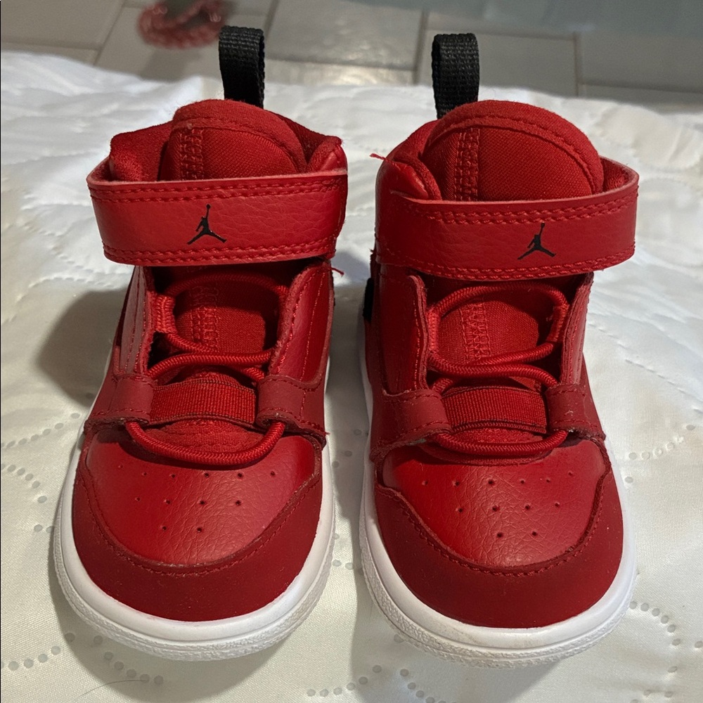 Jordan Kids Red Sneakers